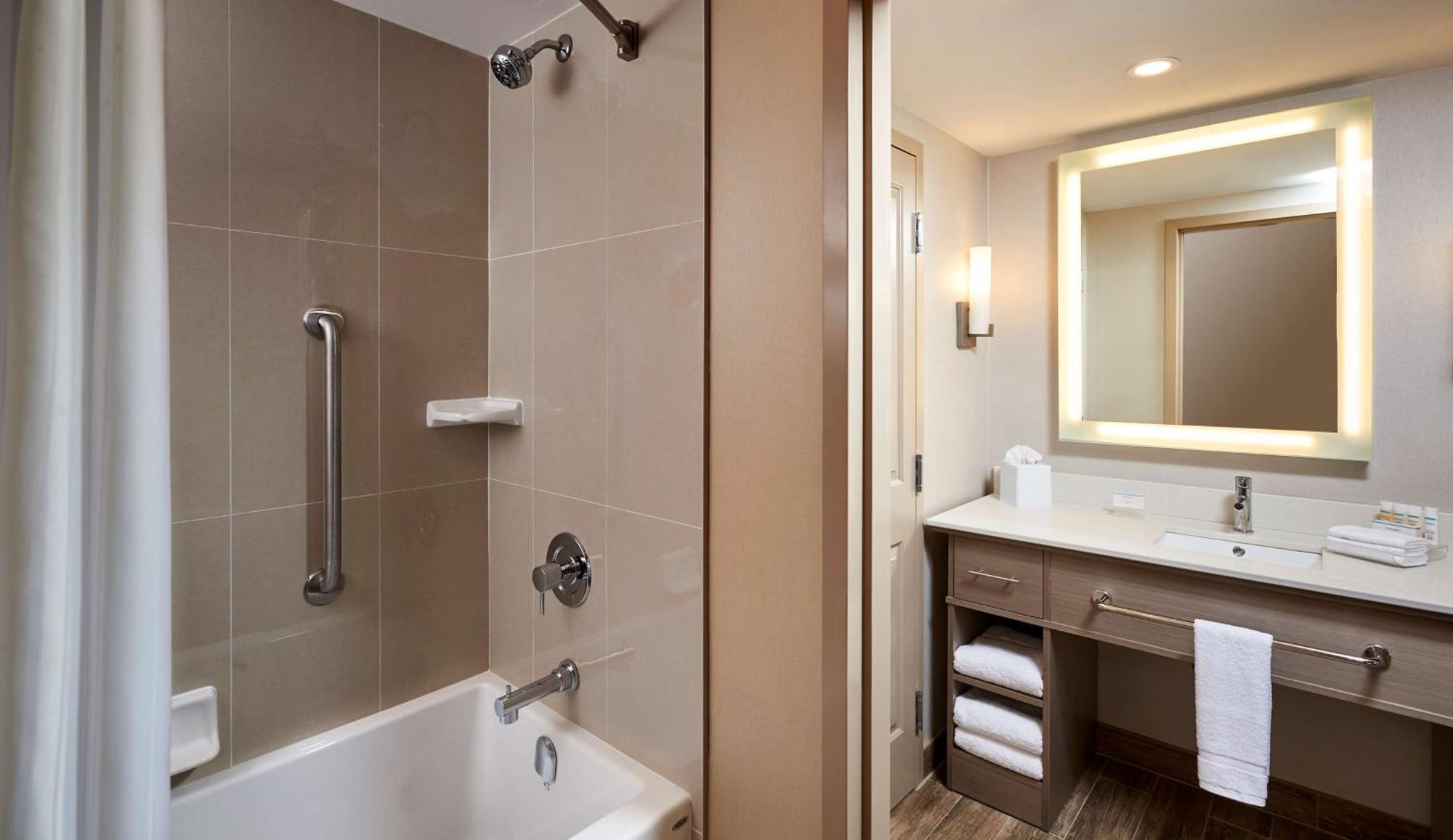 Homewood Suites By Hilton North Bay Kültér fotó