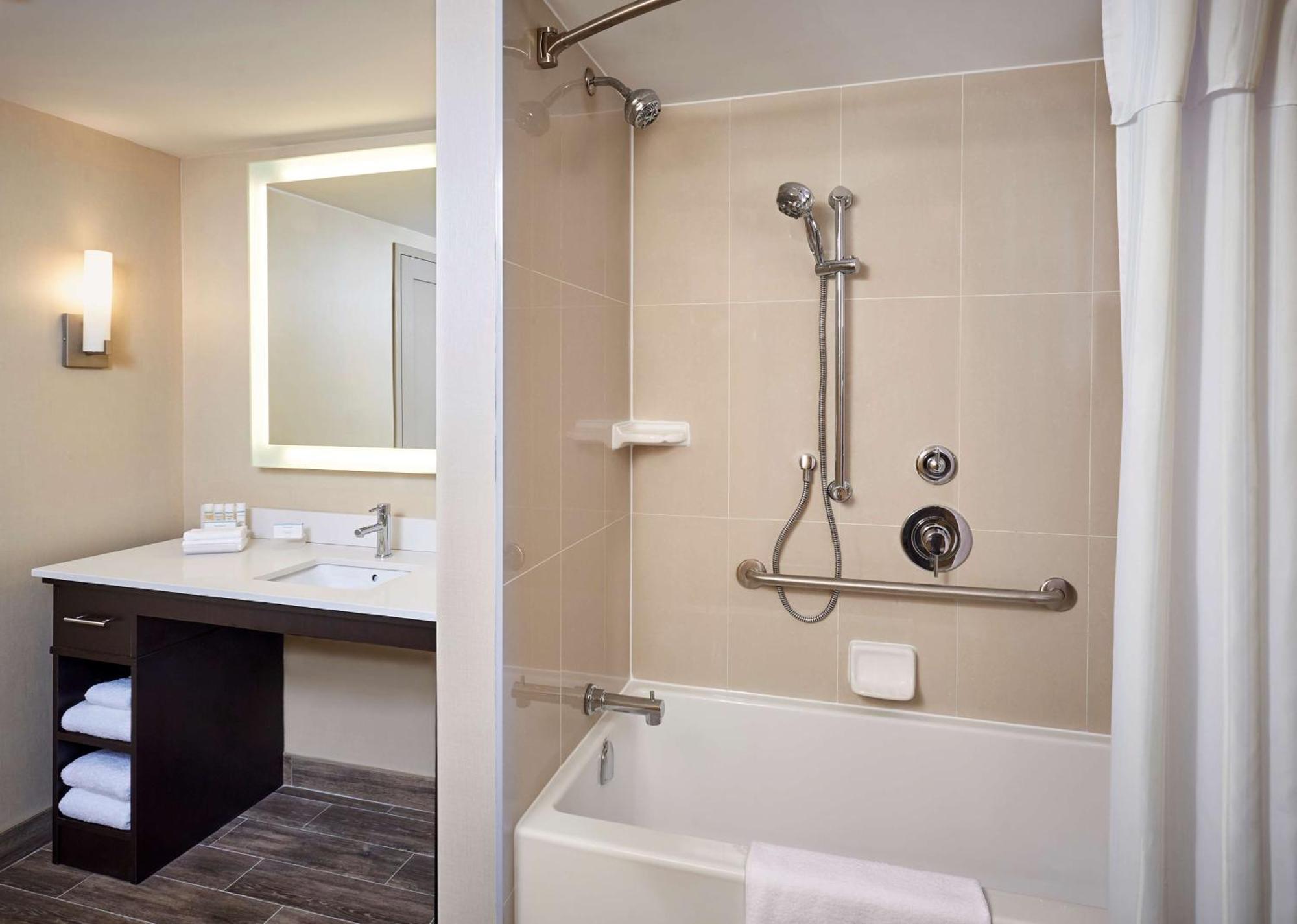 Homewood Suites By Hilton North Bay Kültér fotó